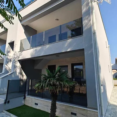 Апартаменты Andola