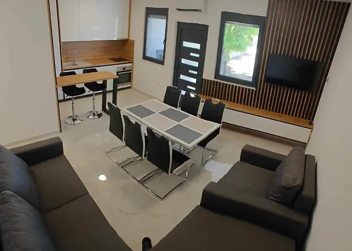 Andola Апартаменты Вир